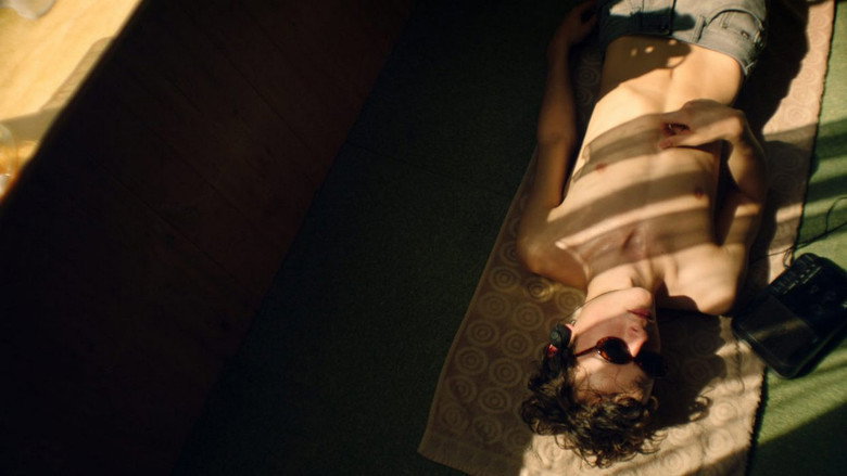 Beautiful Alexander still 3