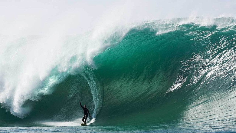Riding Giants still 4