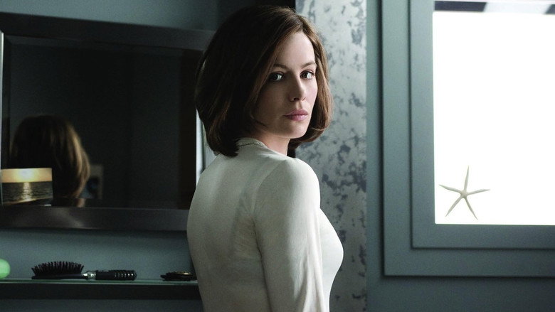 Whiteout still 8