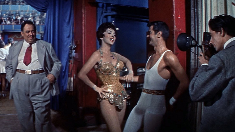 Trapeze still 7