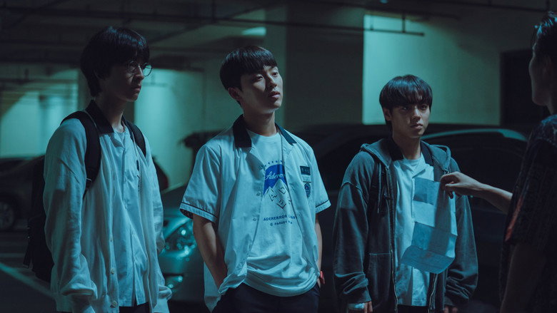 Weak Hero still 3