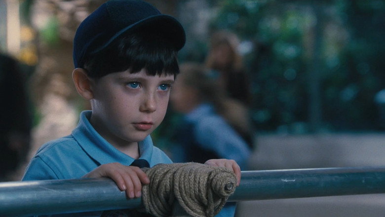 The Omen still 5